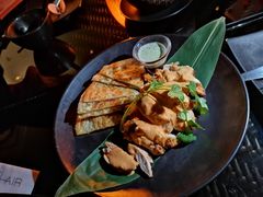 鸡肉烤饼-FLAIR顶层餐厅酒吧(浦东丽思卡尔顿酒店)