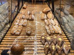 -Dough&Joe团憩(瑞虹天地月亮湾店)