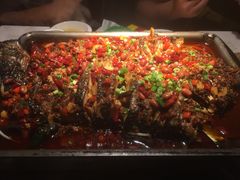 -叹鱼风尚烤鱼餐厅