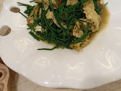 -汗腾格里·风味餐厅(新疆驻京办店)