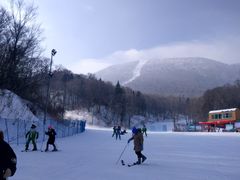 -亚布力新体委滑雪场