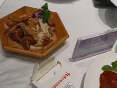 -望海湾鱼头泡饼·天津菜(空港店)