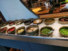 自助调料区-呷哺呷哺(松北万象汇店)