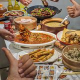 统一街这家开了20年的老店，再多人排队也要吃