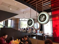 大堂-必胜客(上海新南方商城PH店)
