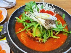 土豆排骨火锅-喇喇排骨火锅·传统韩式脊骨汤(望京西园总店)