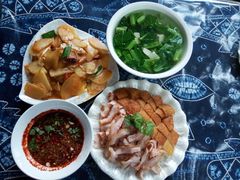 -杨老大生皮白族菜