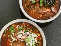 -薛记襄阳香辣牛肉面(平安路店)