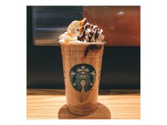 幸运白巧克力摩卡星冰乐-星巴克(北京首都国际机场7店)