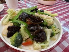 -王村姑老土炕莜面村(桥东店)