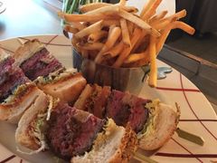 -db Bistro & Oyster Bar by Daniel Boulud(滨海湾金沙店)