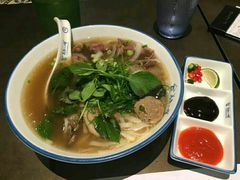 -美奈小馆·越南料理(中航城君尚购物中心店)
