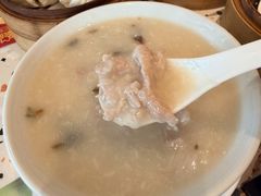 皮蛋瘦肉粥-点都德(广州白云山景区南门店)