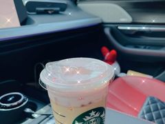 樱花初绽拿铁-星巴克臻选(北京太阳宫凯德店)