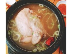 -长寿参鸡汤(朝韩风情街店)