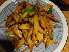 -九锅一堂酸菜鱼(学府凯德店)