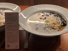 -RUXU入续糖水铺与包(卓悦中心店)