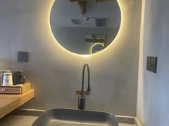 -闲隅江景艺术酒店(解放碑洪崖洞总店)