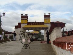 -松赞干布出生地