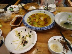-乌镇那一年小院主题餐厅(甘泉西路店)