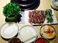 -英子补身汤(海兰路店)