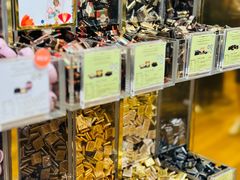 -VENCHI 闻绮(上海佛罗伦萨小镇店)