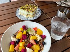 水果酸奶-Money Shops(愚园路店)