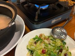 -莲餐厅·湖北菜·潜江小龙虾店(愚园路店)