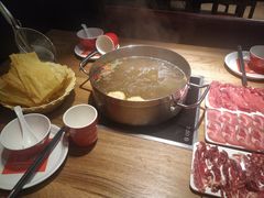 -牛很鲜潮汕牛肉火锅(朝晖路店)