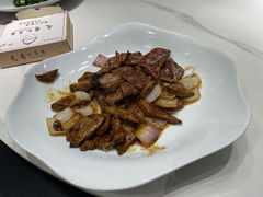 京葱爆猪肝-虎哥私房菜(馒头山店)