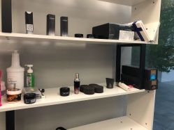 -T-Hair Salon