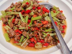 小炒黄牛肉-老湘亲·品鉴湘菜(蔡塘爱琴海店)