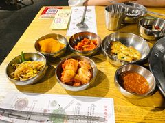 小菜-姜虎东白丁烤肉(恒隆广场店)