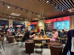 -阿润打边炉·鲜切鸡煲(华漕店)