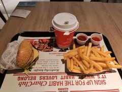 -The Habit Burger Grill 哈比特汉堡(复兴soho店)