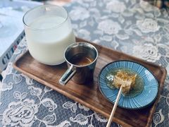 -默迹咖啡馆