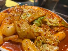 鱼饼炒年糕-博欧姆新派韩国料理·炸鸡(艾尚店)