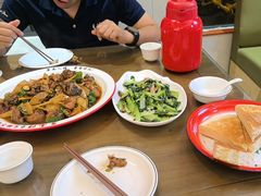 -鲁南仔·滕州炒鸡(经三路店)