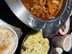 -胖哥俩肉蟹煲(济南世茂国际广场店)