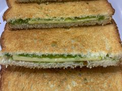 咖椰吐司-HELLO 27 意面·沙拉·帕尼尼