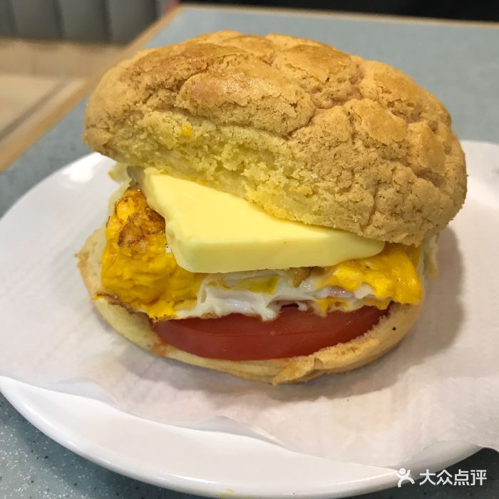 华嫂冰室-招牌菠萝油-菜-招牌菠萝油图片-香港美食-大众点评网