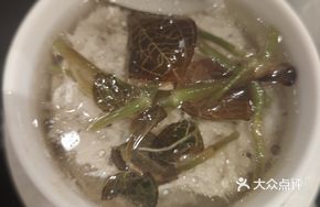 Golden Thread Orchid and Wild Boar Meat Soup