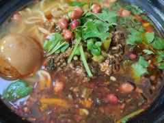 重庆臊子面-家烧面馆【南山路知名经典面食】