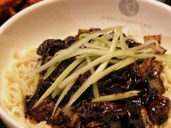 -军硕烤肉·部队火锅(二七万达店)