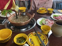 -银同牦牛肉火锅