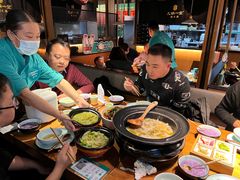 -九锅一堂酸菜鱼(新南凯德直营店)