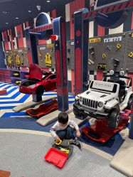 -奈尔宝家庭中心·亲子早教·派对餐厅(北京东坝万达店)