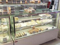 -白玉兰食品甜凤店(合生汇店)