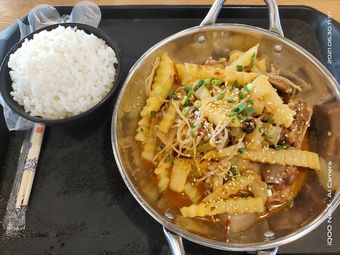 昆明大学城快餐200