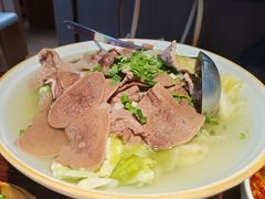 -全牛匠·乐山跷脚牛肉(西单华威约饭街店)